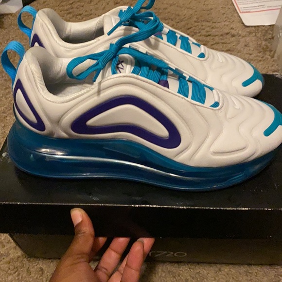 Air max 270 - Picture 2 of 3